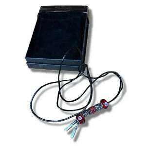 🌟 La Carita red gem Bolo Tie NEW IN box 🌟